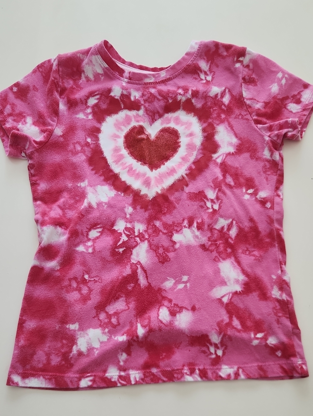 Way To Celebrate Valentines Day Heart Tie Dye Pink Short Sleeve Tee 10 12